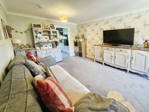 Photo 8- click for photo gallery